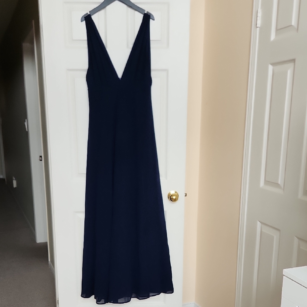 Chic Deep Blue V-Neck Maxi Dress